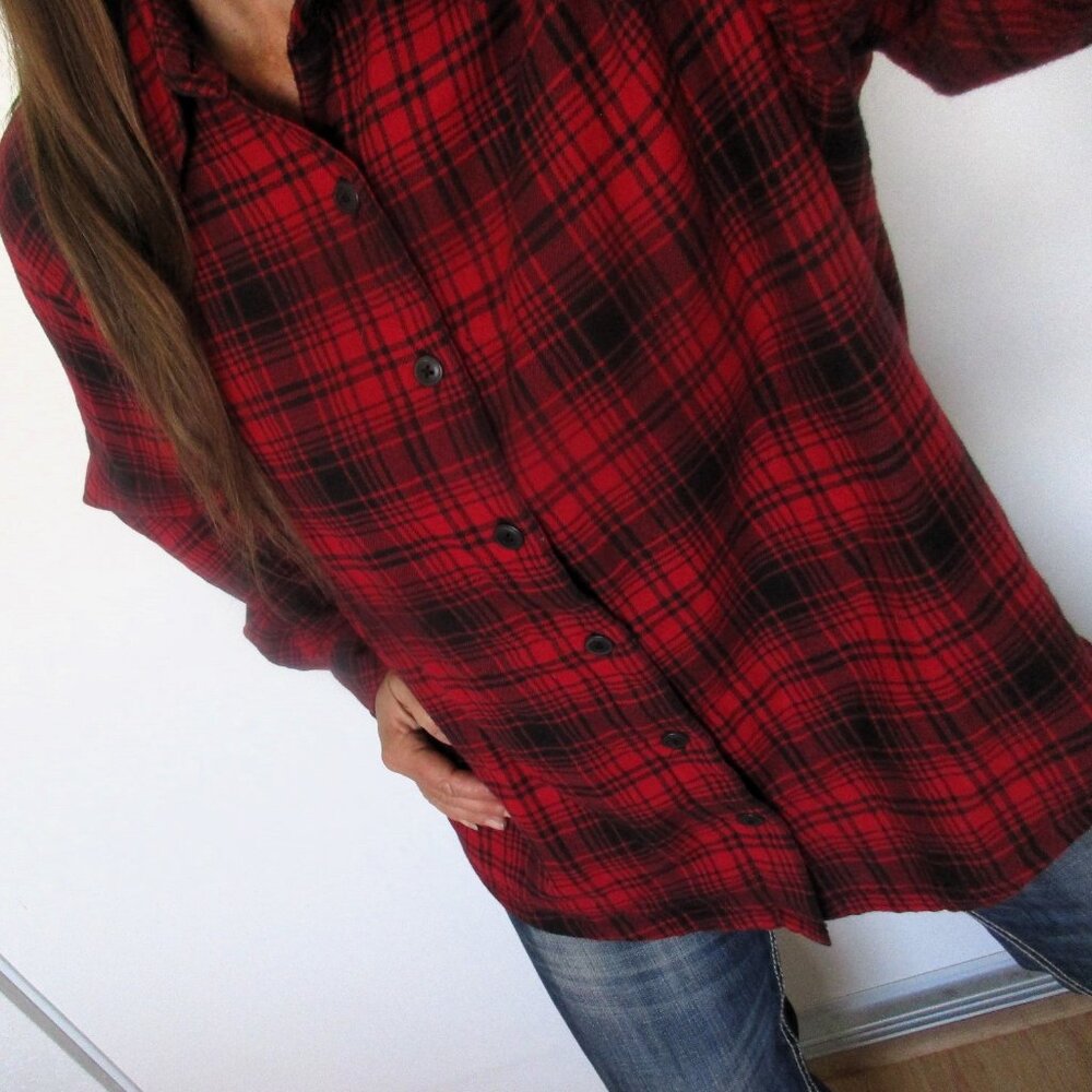 RIDERS by Lee Shirt Size XL Red/Black Fleece Lined Button Down Shacket